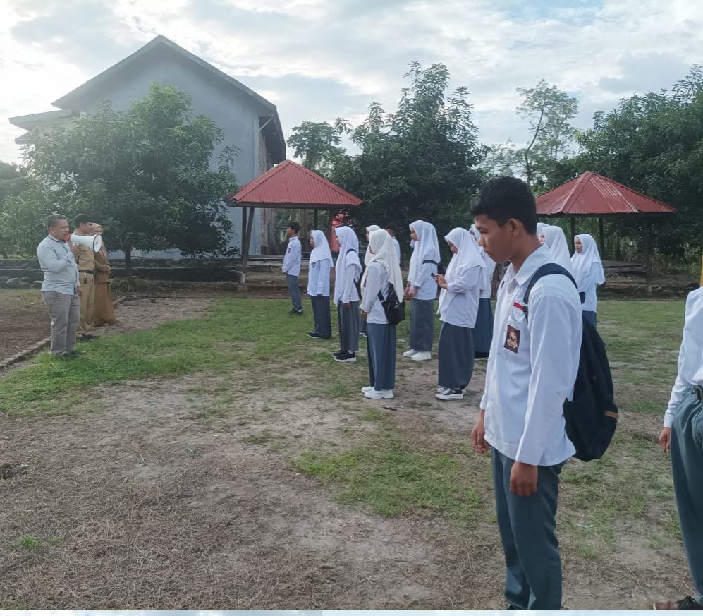 Foto Galeri Keluarga SMK