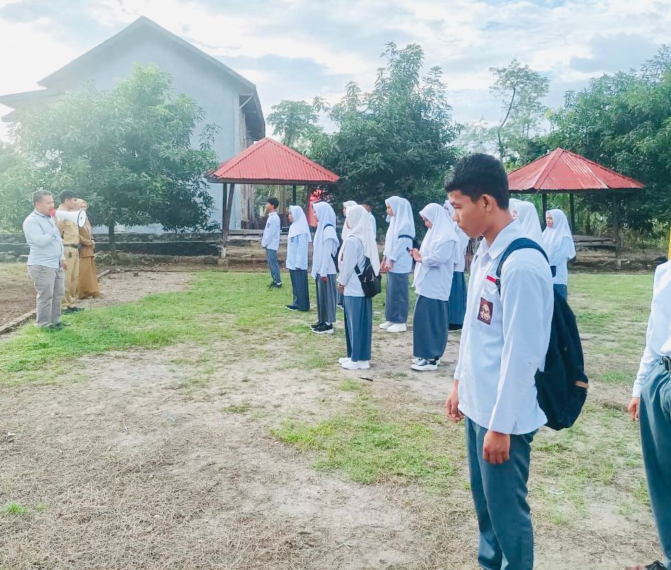 Foto Galeri Keluarga SMK
