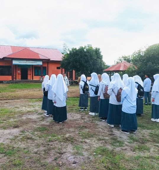 Foto Galeri Keluarga SMK